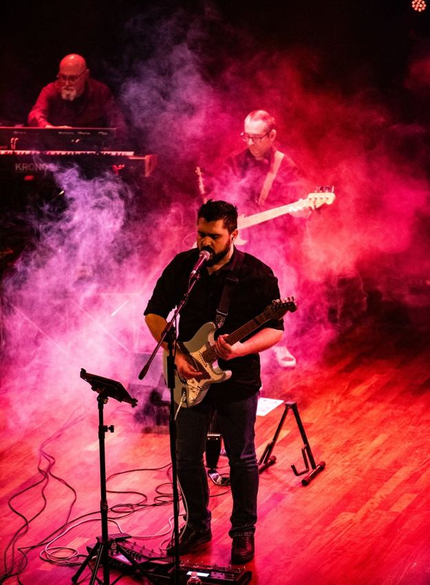 Live performance in red light